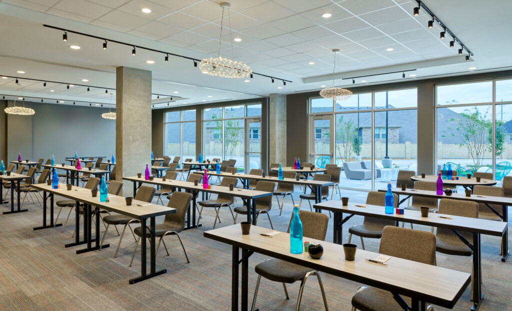 Home 91 hotel meeting room and sales management system